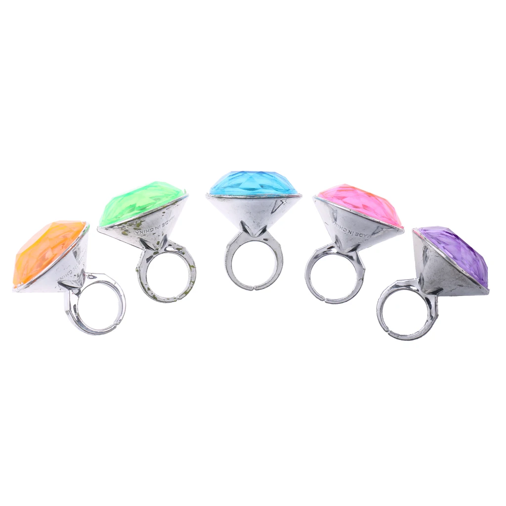 5pcs Plastic Diamond Rings Prizes for Classroom Teacher, Pinata Filler Toy
