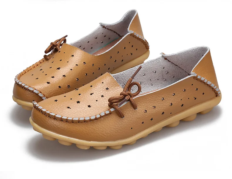 AH915 (51) Women's Loafers