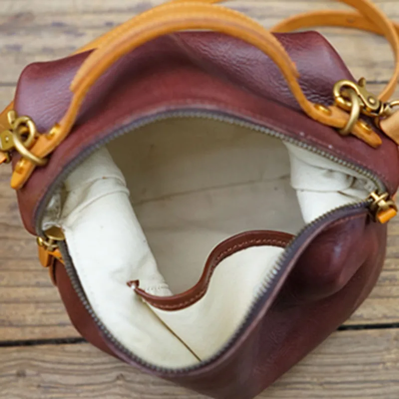 AETOO Leather art Sen Department Retro Shoulder Bag Handbag Leather Handbag Shoulder Bag Old dumplings