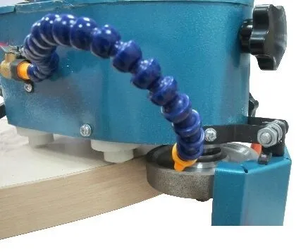 Grinding machine 4
