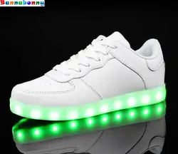 Детские светящиеся туфли малыша Обувь для мальчиков и Обувь для девочек LED белые туфли USB Зарядное устройство Повседневное Спортивная