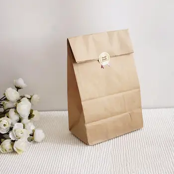 

50PCS Nature Style Kraft paper candy bags Wedding Gift Box Wedding Candy Box