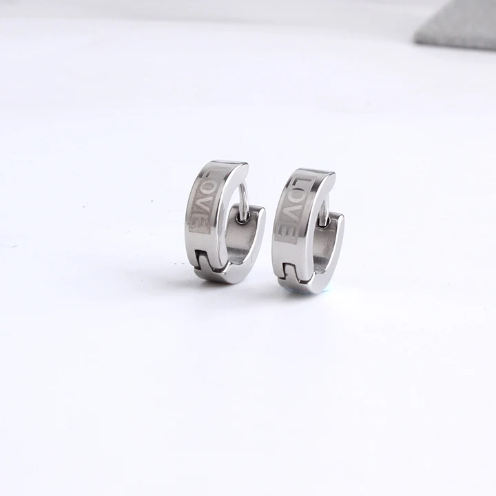 

free shipping 4MM silver LOVE 316L Stainless Steel Stud Earrings for men women wholesale