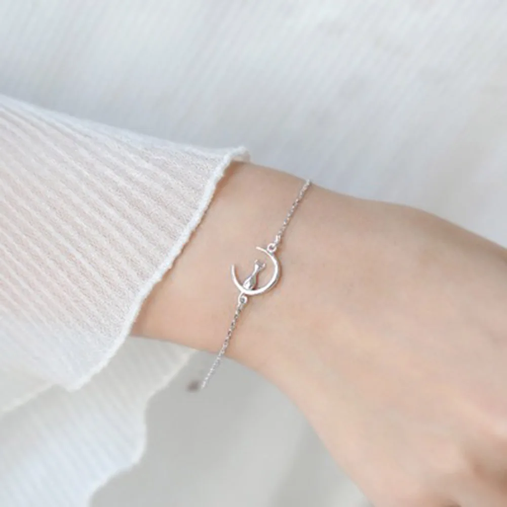 

New Fashion Silver Moon Cat Pendant Charm Bracelet For Woman Cute Hand Jewelry Girls Gift Fashion Design Bracelet