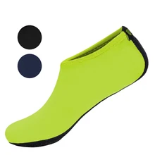 Летняя легкая водонепроницаемая обувь для мужчин и женщин; однотонная пляжная обувь; нескользящие Сникеры для плавания; мужские носки