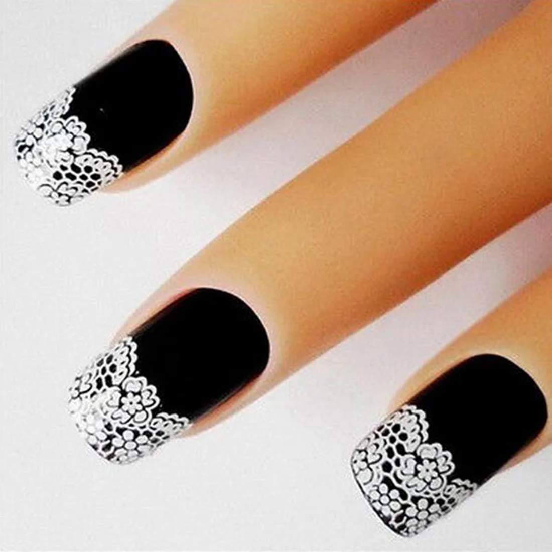 

Charming Art Nail Sticker With White Flower Lace Self Adhesive Nail Decoration Nail Care For Women