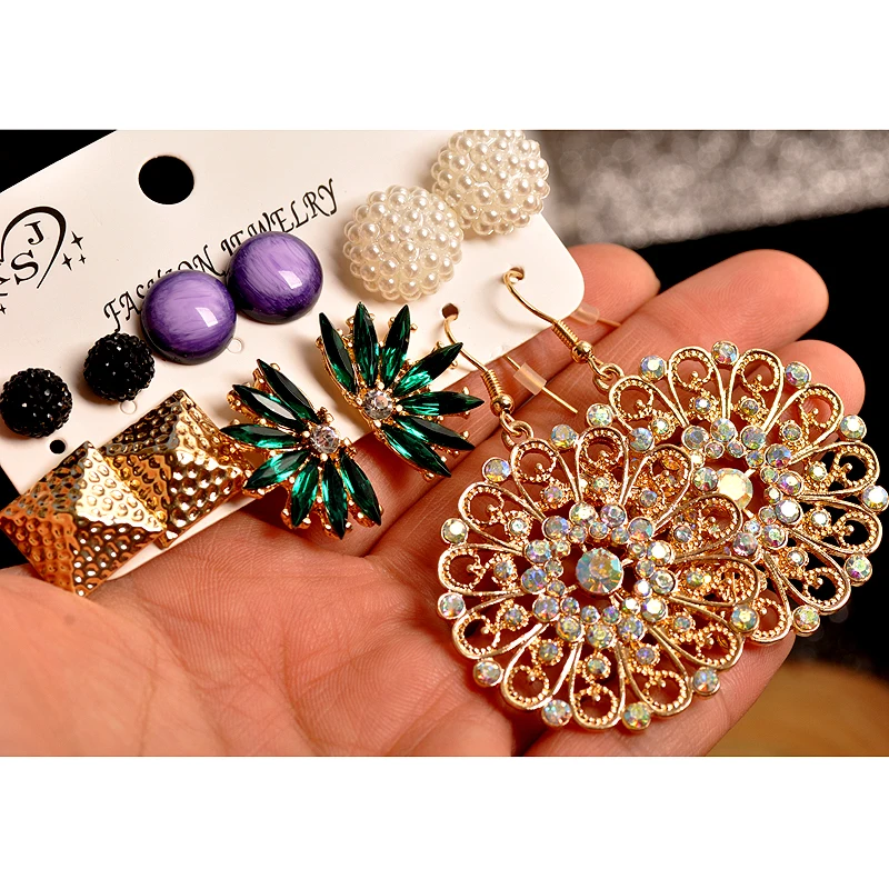 

New Fashion Women Jewelry Wholesale Girls Pearl Stud Earrings Black Green Purple Beautiful Mixing 6 Pairs / Set Earrings Gifts