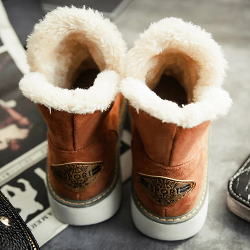 BONJOMARISA,, размеры 34-43, женские зимние Нескользящие ботильоны г. Женские теплые плюшевые ботинки на платформе повседневная женская обувь на танкетке