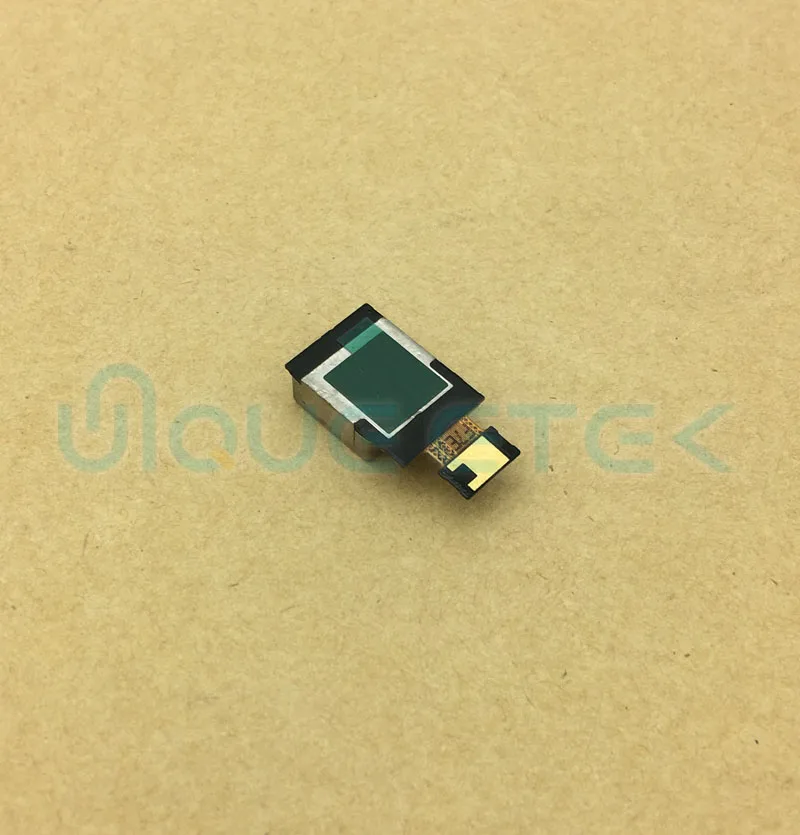 LG V10  01