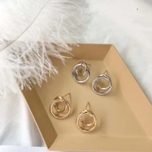 

e 1025 Simple double-layer size circle knotted earrings 2019 hot fashion female OL temperament wild jewelry accessories factory