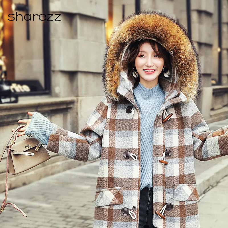 #*Cheap 2019 Autumn Winter New Big Fur Collar Lattice Woolen Coat Female Long Section Straight Female Horn Buckle Coat Thickening
