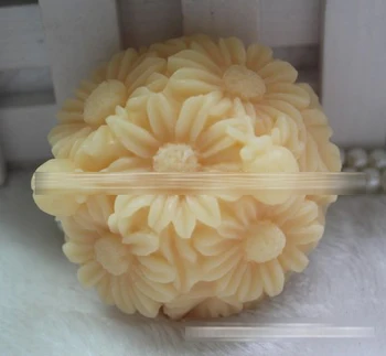 

Ladybug on Daisy Soap Mold Silicone Flowers Molds Candle Mould Ball Soaps Making DIY Craft Candle Resin Handmade Flower PRZY 001