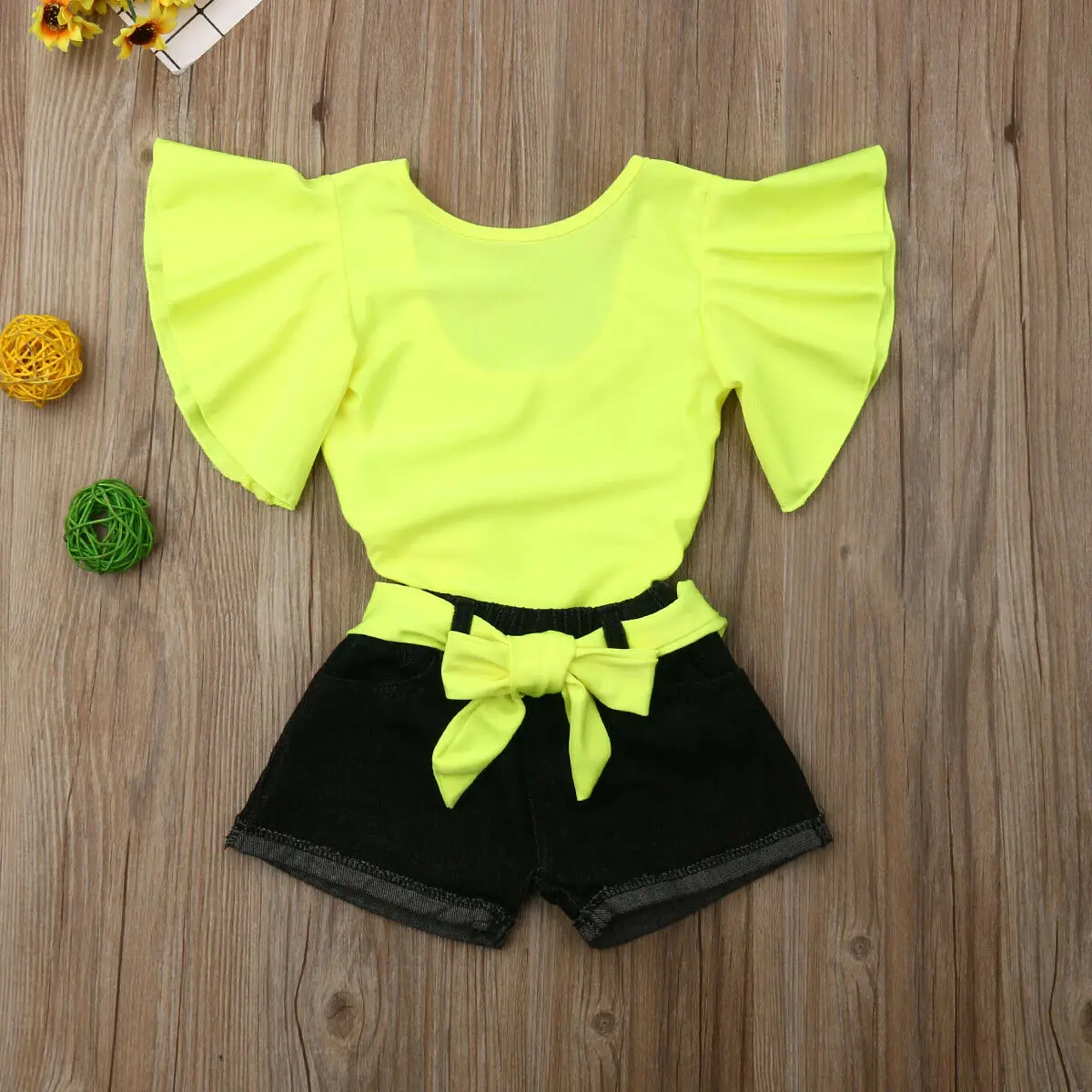 

2019 Newest Style Infant Girls Kids Spring Summer Short Sleeve Ruffle Tops+Shorts Adorable Clothes Outfits Sets 2-6Years