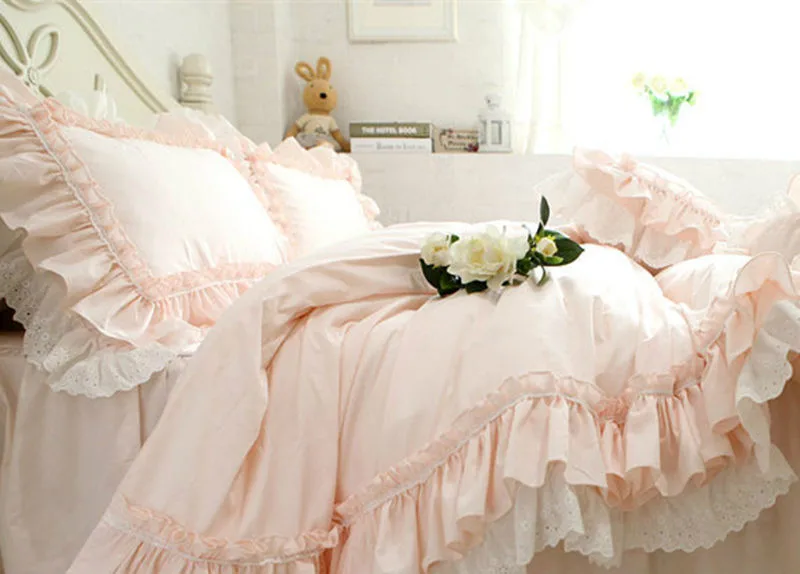 US $107.99 New Embroidery Luxury Layers Bedding Set Sweet Princess Big Ruffle Duvet Cover Wedding Decorative Bedding Bed Sheet Cover Set