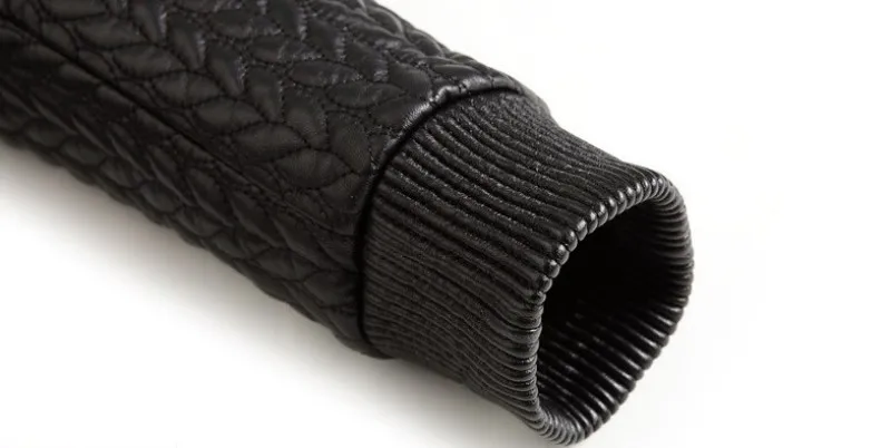 conew_7454680285_1846145073_conew1