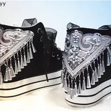 Новинка года; женская парусиновая обувь; серебристая металлическая подвеска с кисточкой; удобная женская повседневная обувь на плоской подошве со шнуровкой