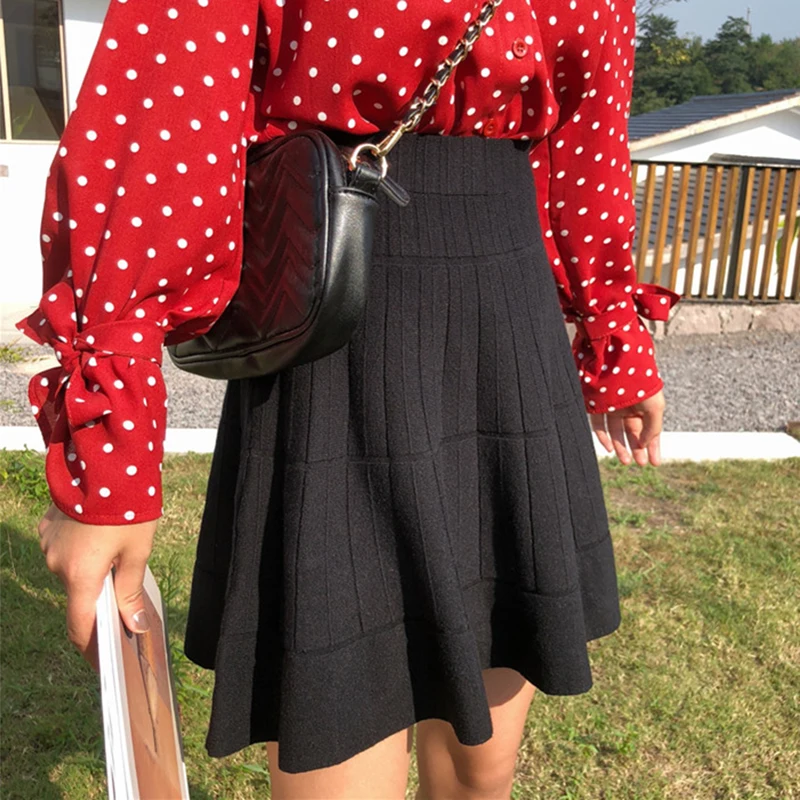 Модная трикотажная юбка с эластичной резинкой на талии Осенняя Новая черная мини-юбка Harajuku Kawaii Женская однотонная повседневная юбка в Корейском стиле для женщин s