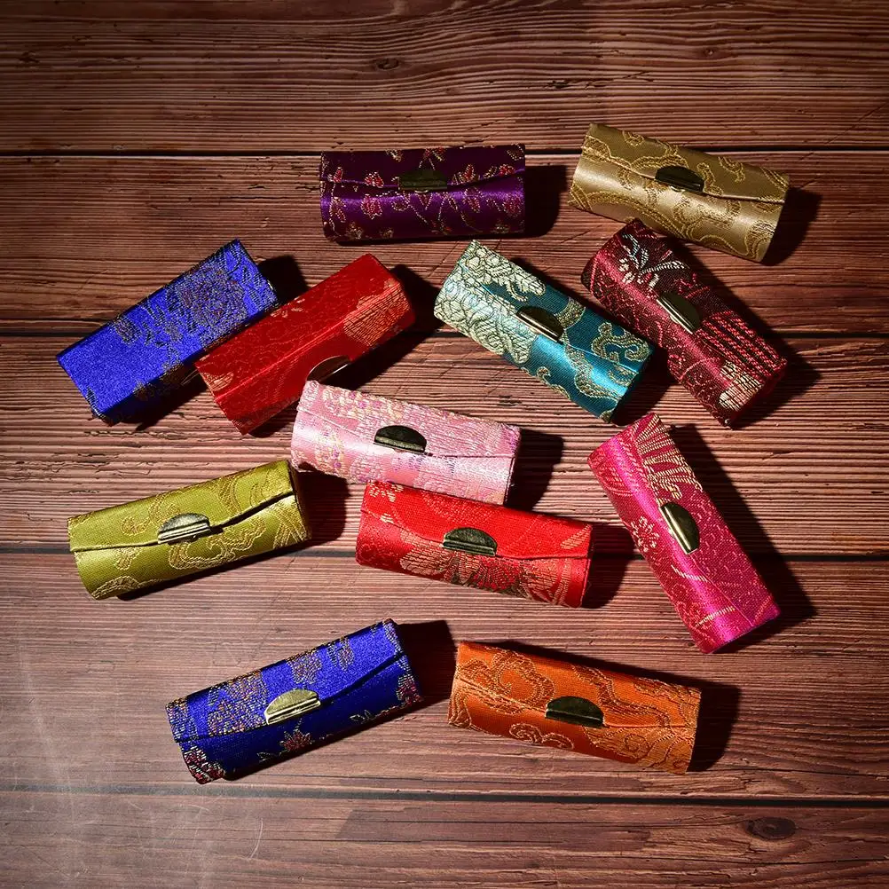 

1PCS Random Embroidered Lipstick Case Storage Retro Flower Design Lipstick Display Box With Mirror Portable Jewelry Holder