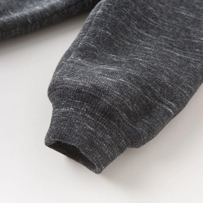 DB6532_0054_6Y3A7409