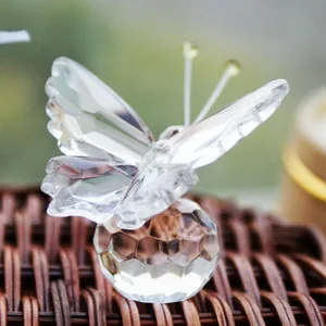 

FREE SHIPPING 10pcs/Lot K9 Crystal Collection Precious Crystal Butterfly Figurines Wedding Gift Present Baby Shower Favors
