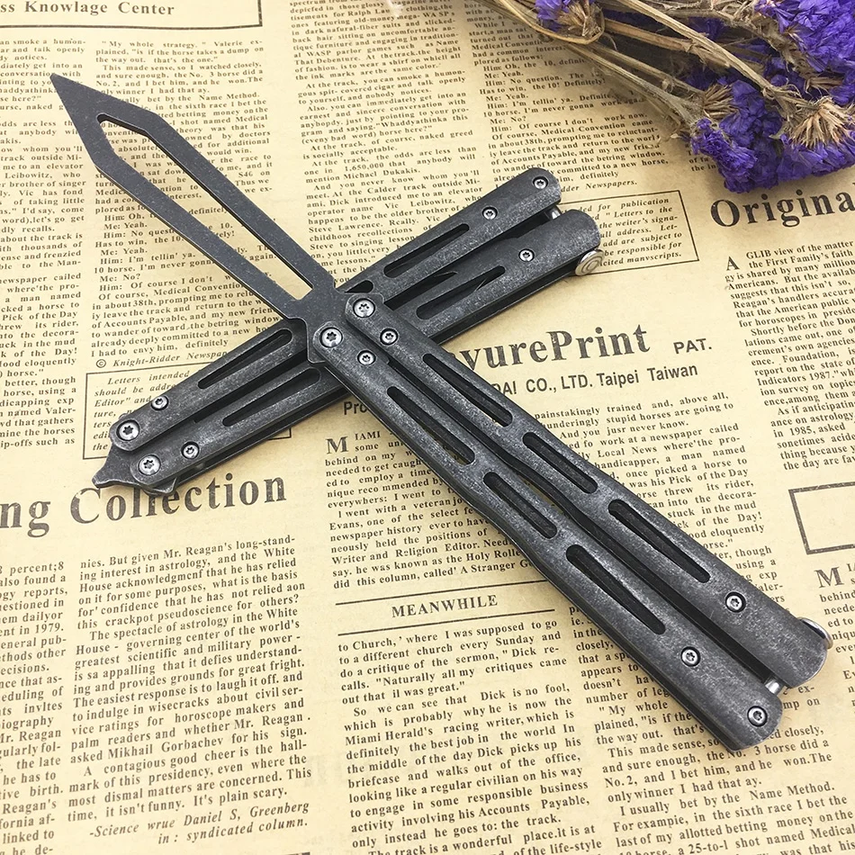 440C Stainless Steel Training knife butterfly balisong folding knife butterfly Trainer dull tool no edge balde