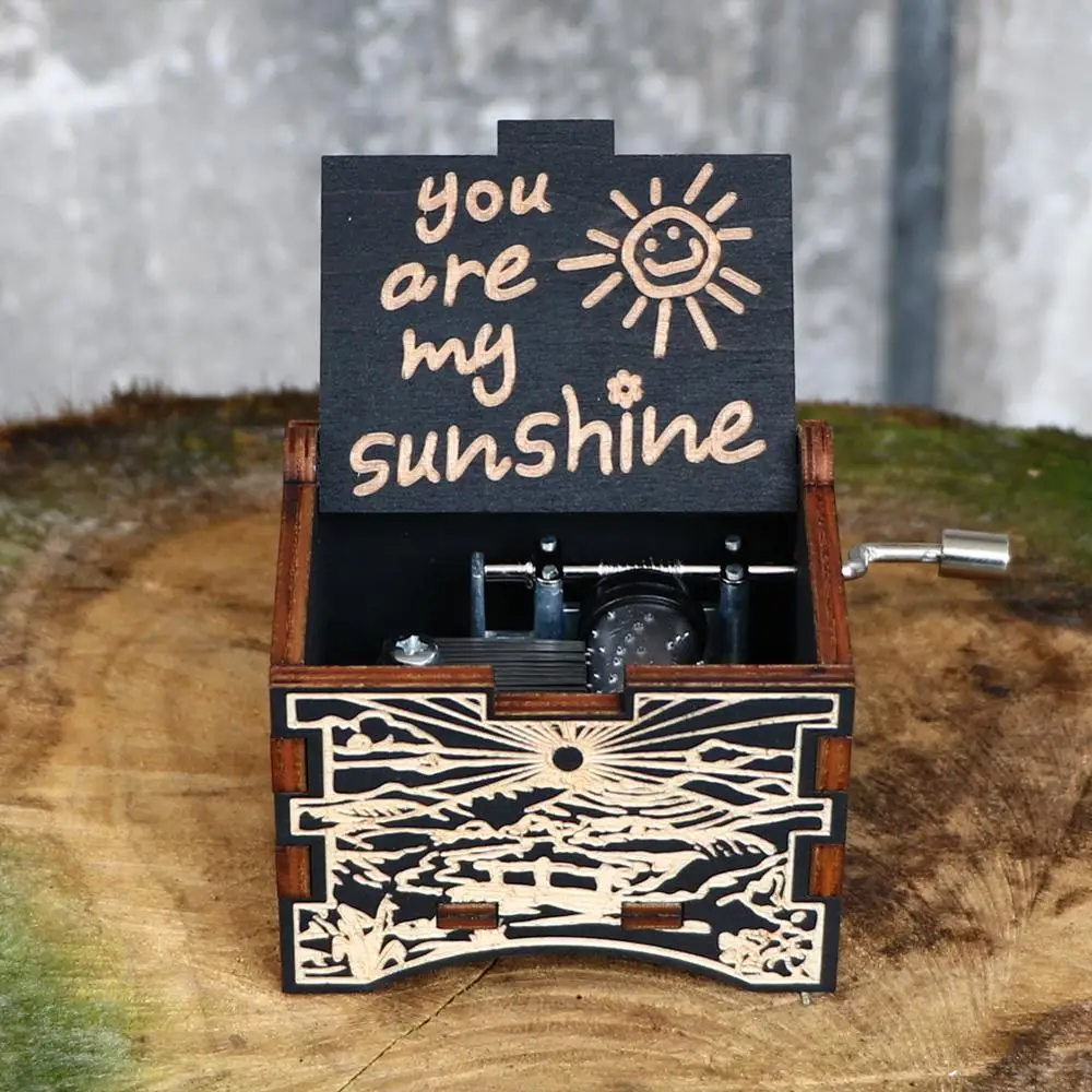 

New Love Dad Love Wife Love Daughter Wooden Hand-cranked You Are My Sunshine Music Box Christmas Gift Caja Musical Madera