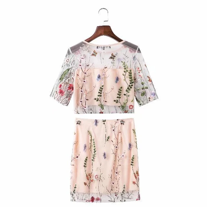 8702762103_1885467134