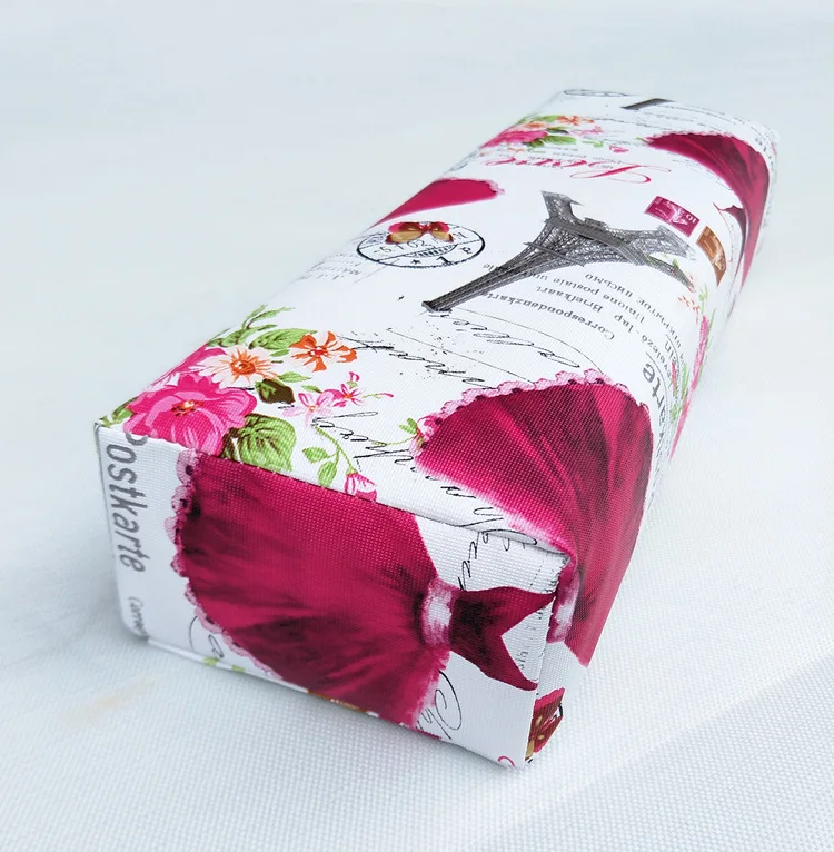 

2Pcs Soft Hand Pillow Nail Cushion Pedicure and Manicure PU Leather Hand Cushion Arm Rest Pillow For Nails Tools
