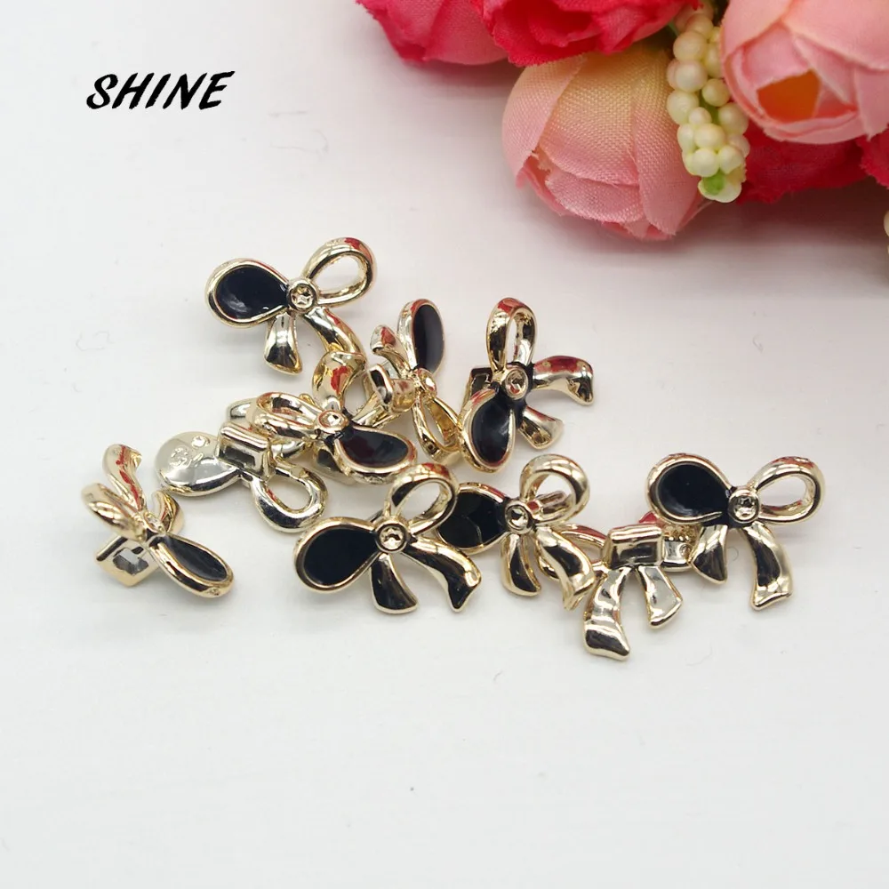 

SHINE Plastic Sewing Buttons Scrapbooking Bowknot Gold Shank Originality 17 x 14mm 20 PCs Costura Botones Decorate CB0052