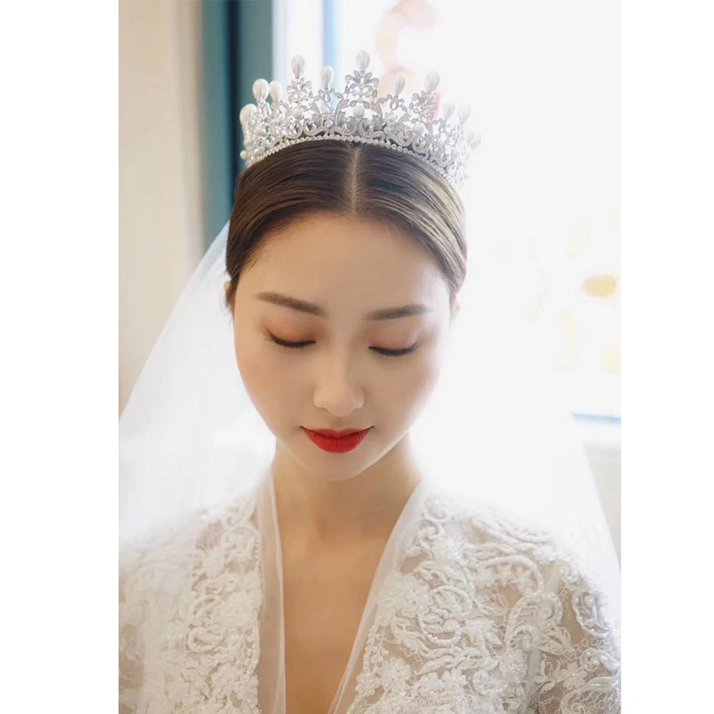Europa Nueva Alta Calidad Zirconia Nupcial Tiara Perla Corona
