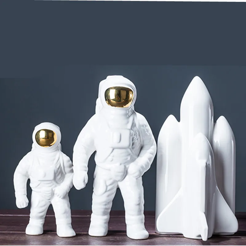 

European Style Ceramics Spaceman Space Shuttle Craftwork Ornaments Desktop Decoration Office Home Furnishing Articles X837