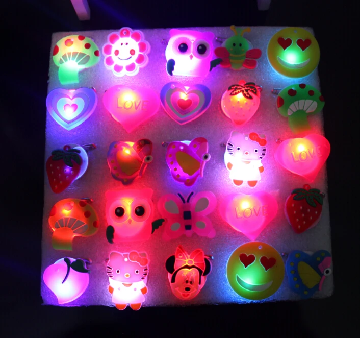 light up brooches (4)