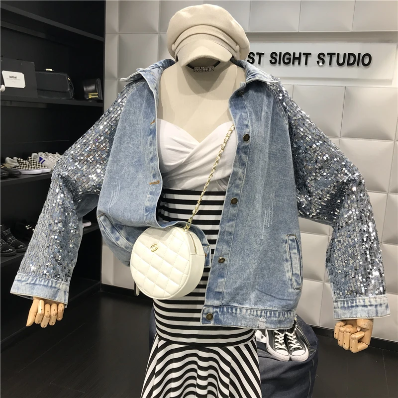 

2019 spring and autumn women's new product heavy work sparkling sequins stitching loose lapel worn washed denim jacket NUW613