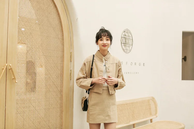 10427896356_1205206691