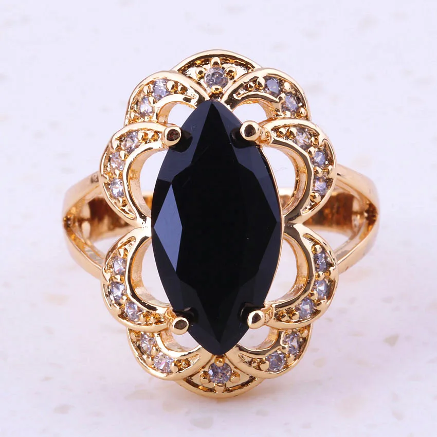 Very Good Black Synthetic Crystal & Cubic CZ Yellow Gold Color Wedding Engagement Rings For