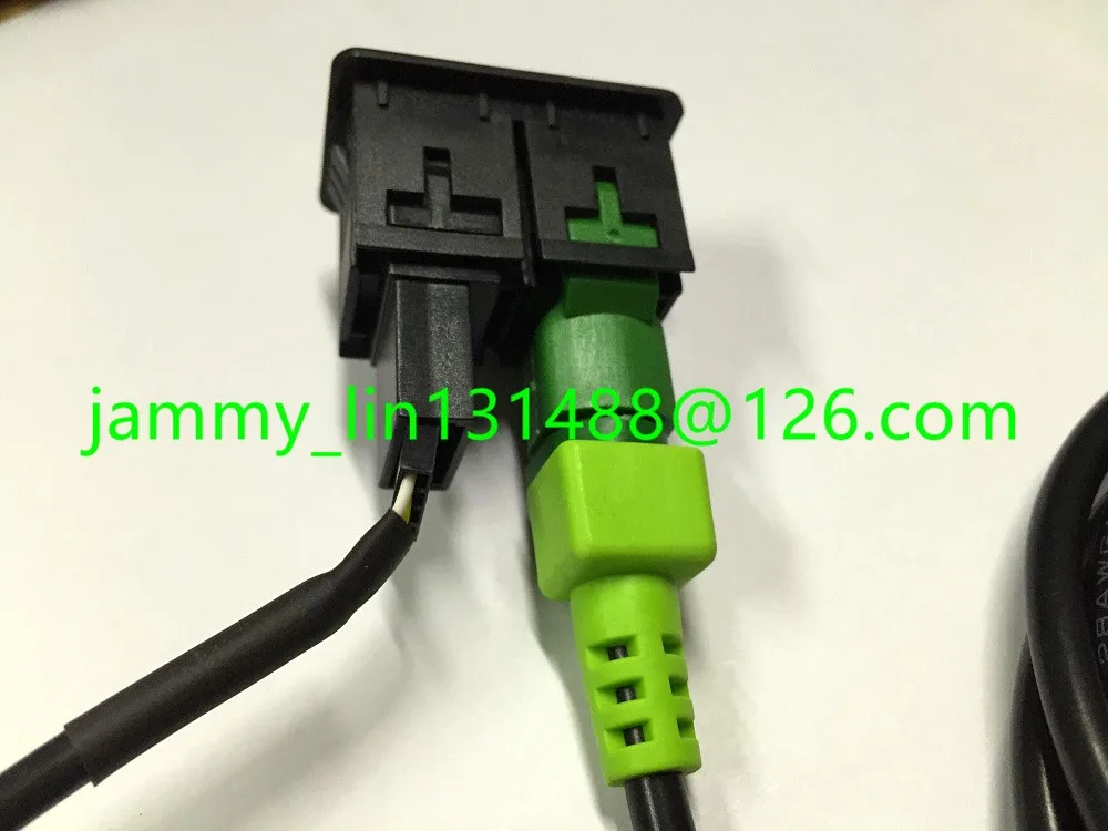 USB+AUX Switch Plug Audio Cable For RCD510 .