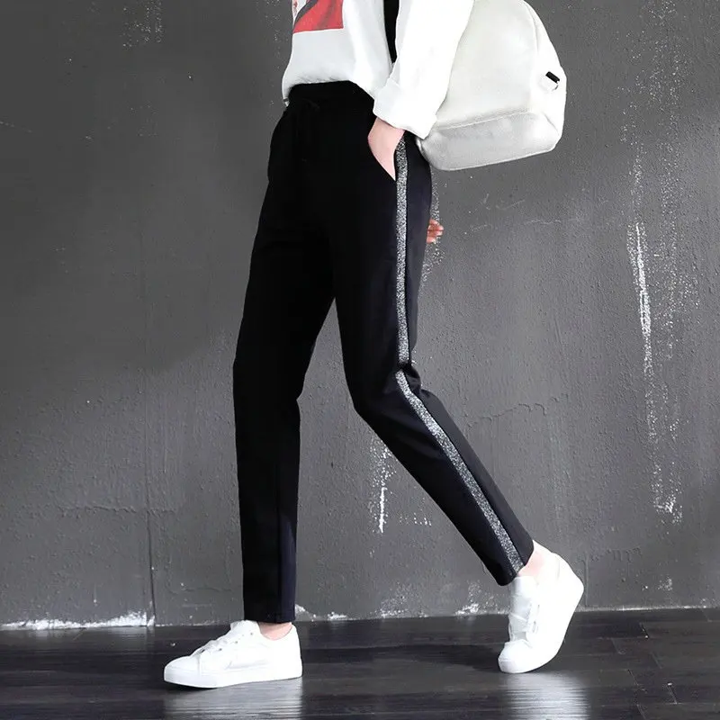 

2019 Spring Sweatpants Women Casual Harem Pants Loose Trousers For Women Black Striped Side Sweat Pants Female S-3XL NS4234