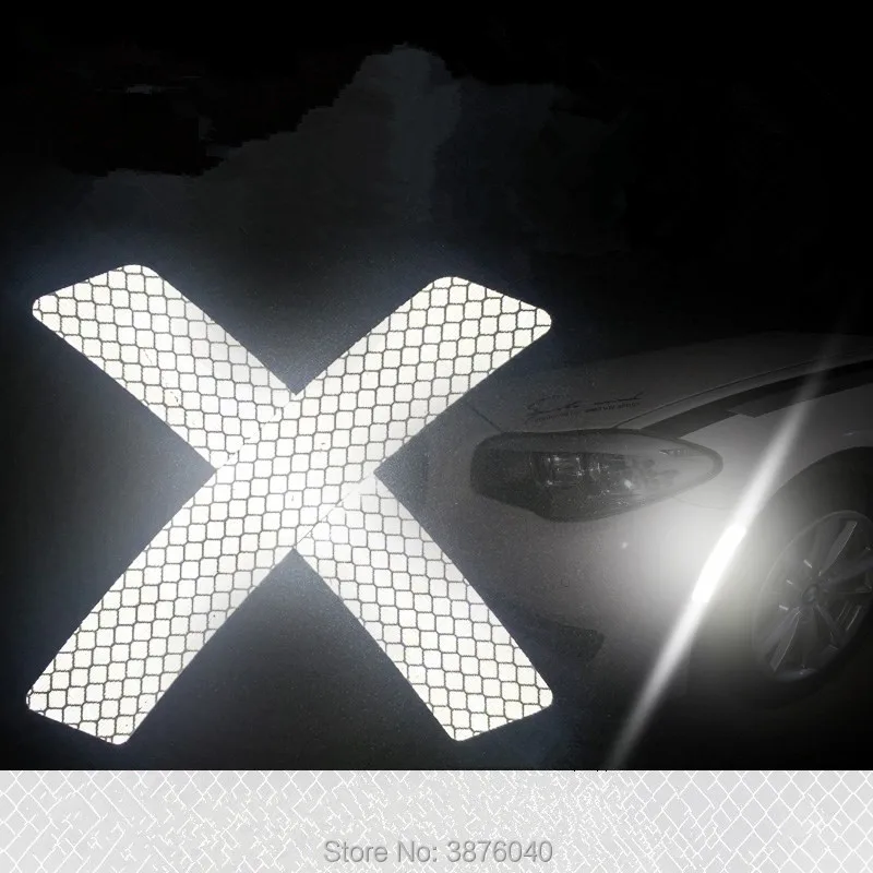 

2Pcs Car Reflective Strip Stickers Warning Light Reflector for Infiniti Q50 Q30 FX35 QX70 G35 G37 QX80 QX50 EX35 Car sticke