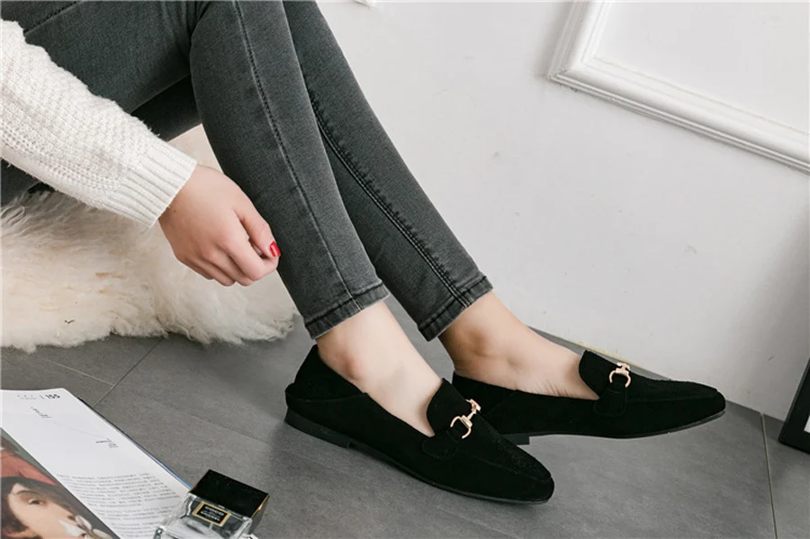 E TOY/модные весенне-осенние женские лоферы на плоской подошве с металлическими пуговицами и квадратным носком; удобные тонкие туфли для офиса; женская обувь