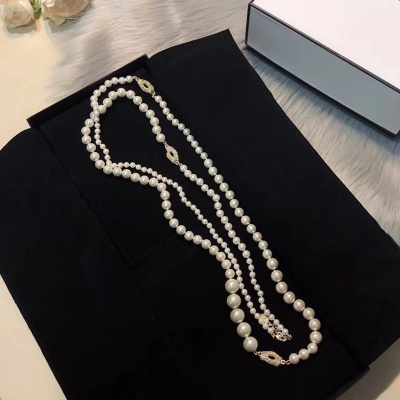 

Brand Fashion Jewelry For Women Simulated-pearl Neckalce Light Gold Color C Letter Pendants Long Necklace Party Sweater Chain