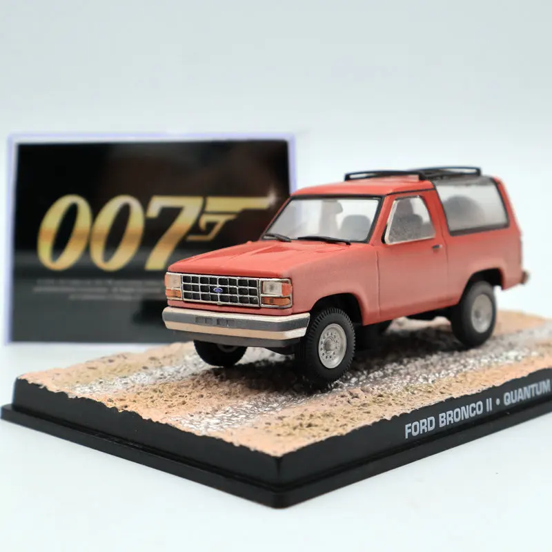 1:43 Ford 007 JAMES BOND II Quantum Of Solace красные модели литья под давлением игрушки автомобиль