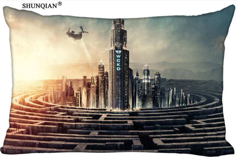 Luqi غرفة الفراش مجموعة 20x30 inch النوم جيدا سادة عداء المتاهة الفيلم أفضل أكياسها الذكرى هدية