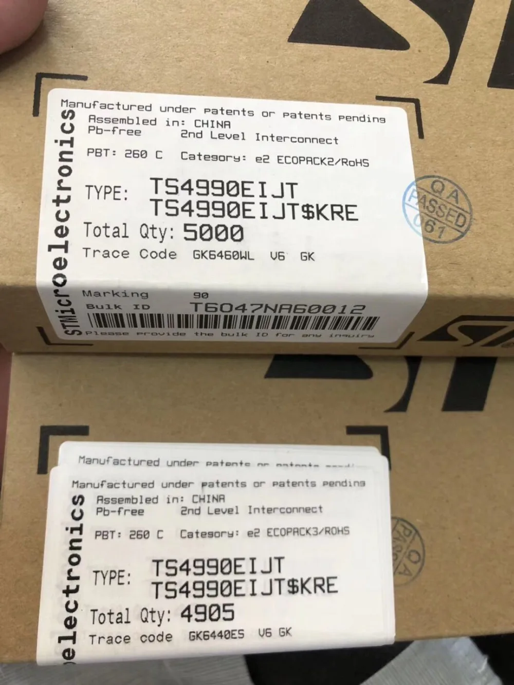 

10PCS/LOT TS4990EIJT TS4990 90S STST BGA-9 Audio Amplifier 1.2 W IC FlipChip-9 Original