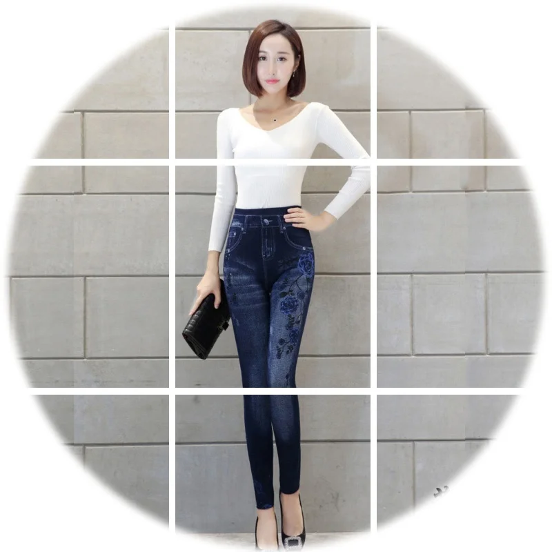 Ceny Damska, wysokoelastyczna imitacja dżinsów, wiosenna i letnia jesienna sekcja, to cienkie spodnie w średnim wieku z elastyczną talią