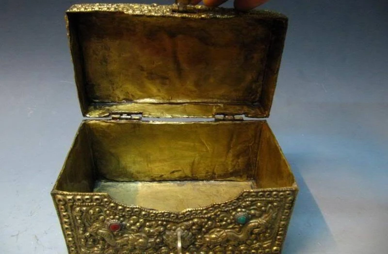  Tibet Folk Bronze Cuivre Travail Manuel fait Garuda Oiseau Dragon Bijoux Boîte