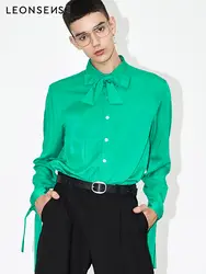 LEONSENSE 2018 новый элегантный Mem рубашка с галстуком-бабочкой для женщин Винтаж зеленый свободна Блузка мужская рубашка осень атласная