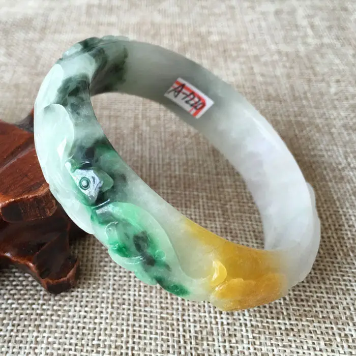 

A-1220 Vintage Chinese Hand-carved White Green Jadeite Jade Bangle Bracelet 58mm 28% 10.13