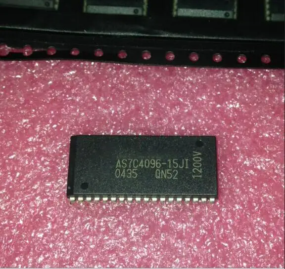 AS7C4096-15JI