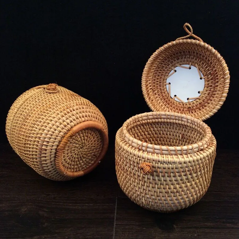 Handmade Vietnam Autumn Rattan weaving round tea tin cans canister storage rattan boxes with lids candy Pu 'er tea box storage