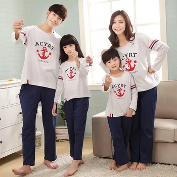 

Family Look clothing set Pyjama noel famille Family Christmas Pajamas mother and daughter clothes Girls Boys Kids Pyjamas